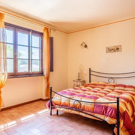 Agroturismo Casolare Dei Fiori - Mughetto Montecarlo