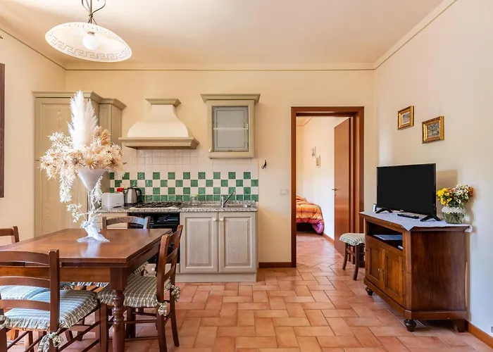 Casolare Dei Fiori - Mughetto * Montecarlo